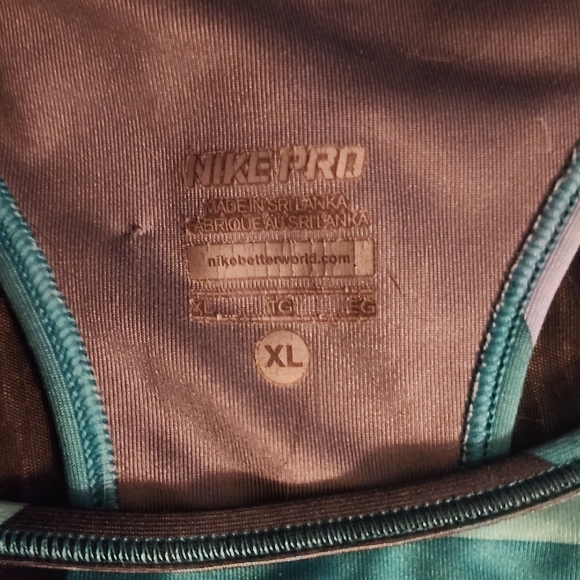 Nike Women's Geometric Teal Sports Bra - Picture 2 of 4